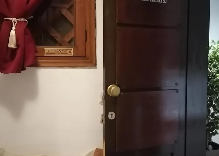 Bersimi Lazaridis Apartamento *