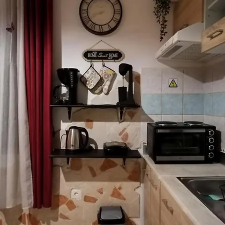 Bersimi Lazaridis Lejlighed